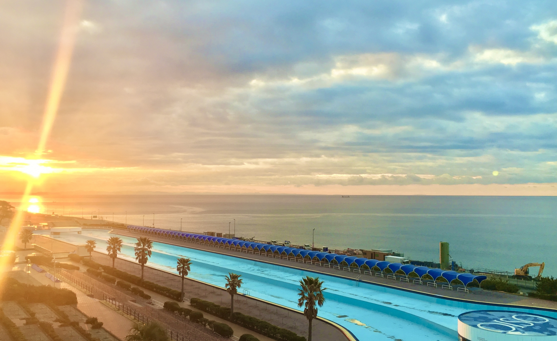 ロングビーチの朝日
