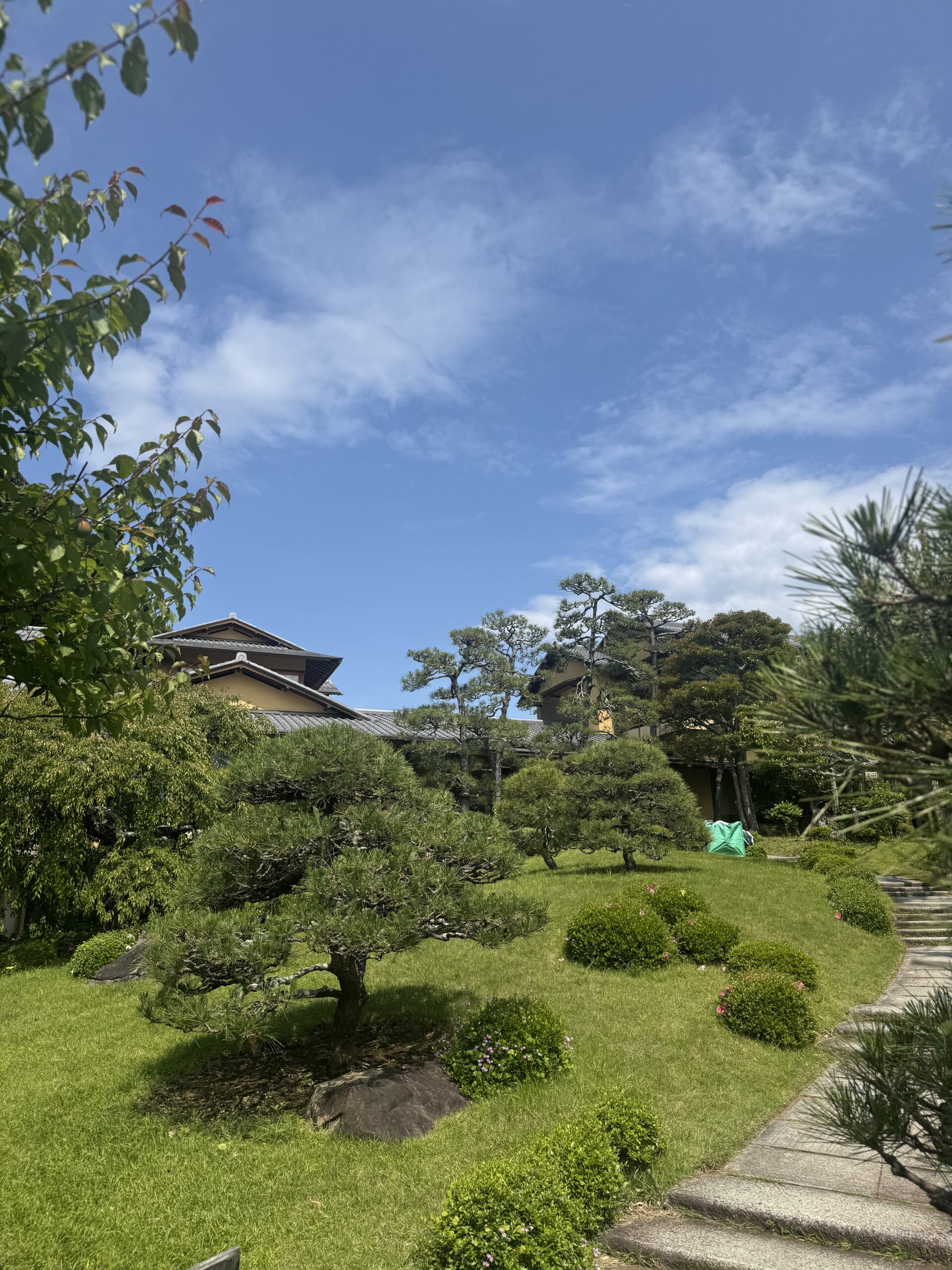 庭園にある旧吉田邸